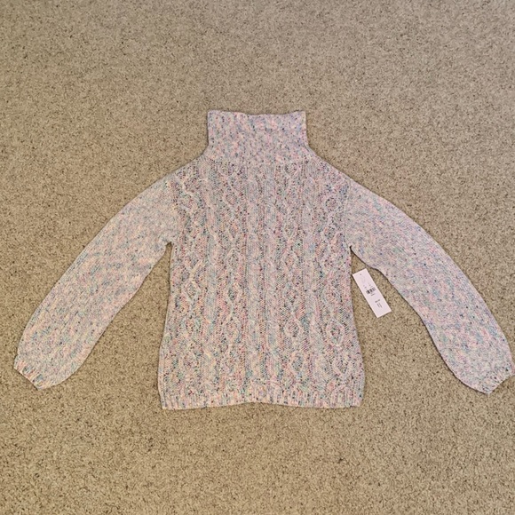 NWT New York & Company
Cable Knit Turtleneck Cowl Sweater
White Multi-Color (S) - Picture 3 of 5
